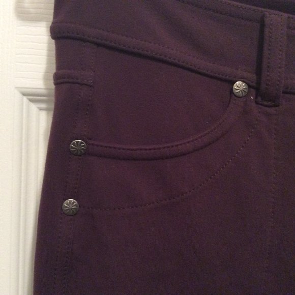 Athleta Pants M ‘wild raisin’ Betonna jegging - Picture 6 of 12